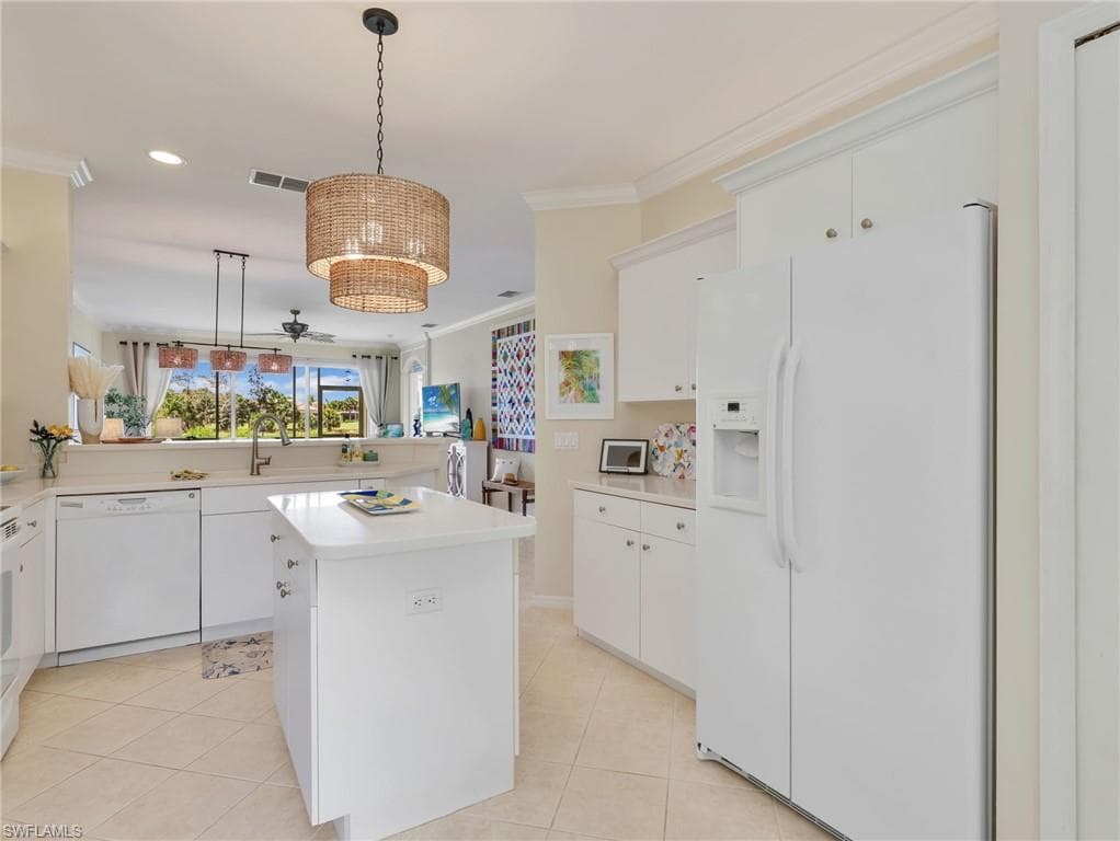 20060 Seagrove ST 1803 photo 15 of 37