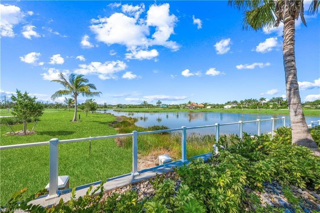 5593 Laguna Caribe CIR photo 15 of 30