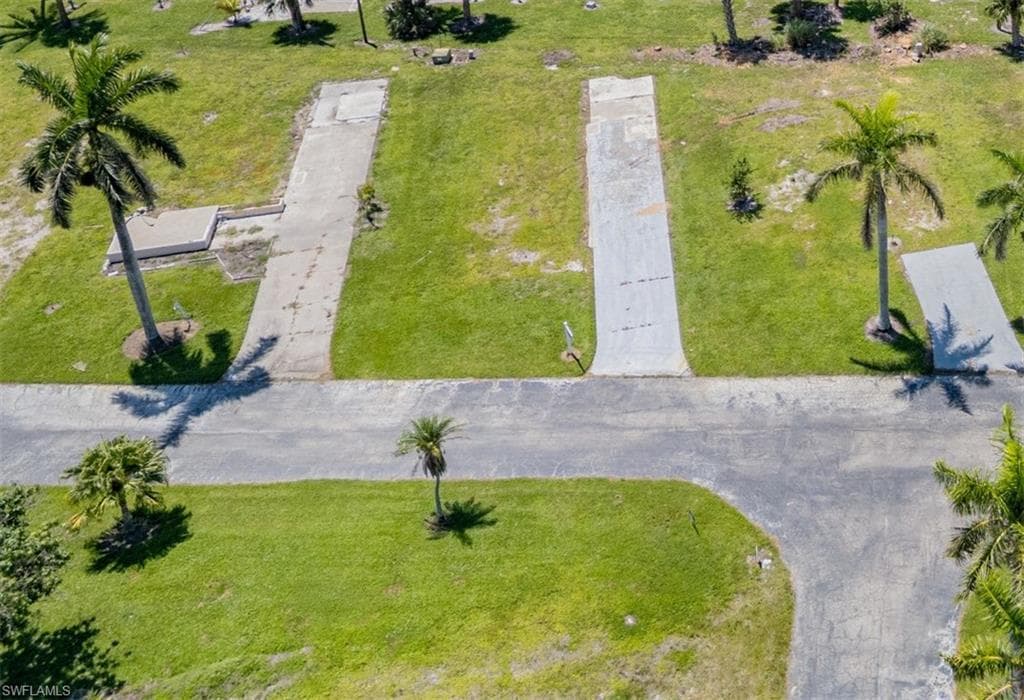 Corner of Birch Blvd & Cottonwood Dr