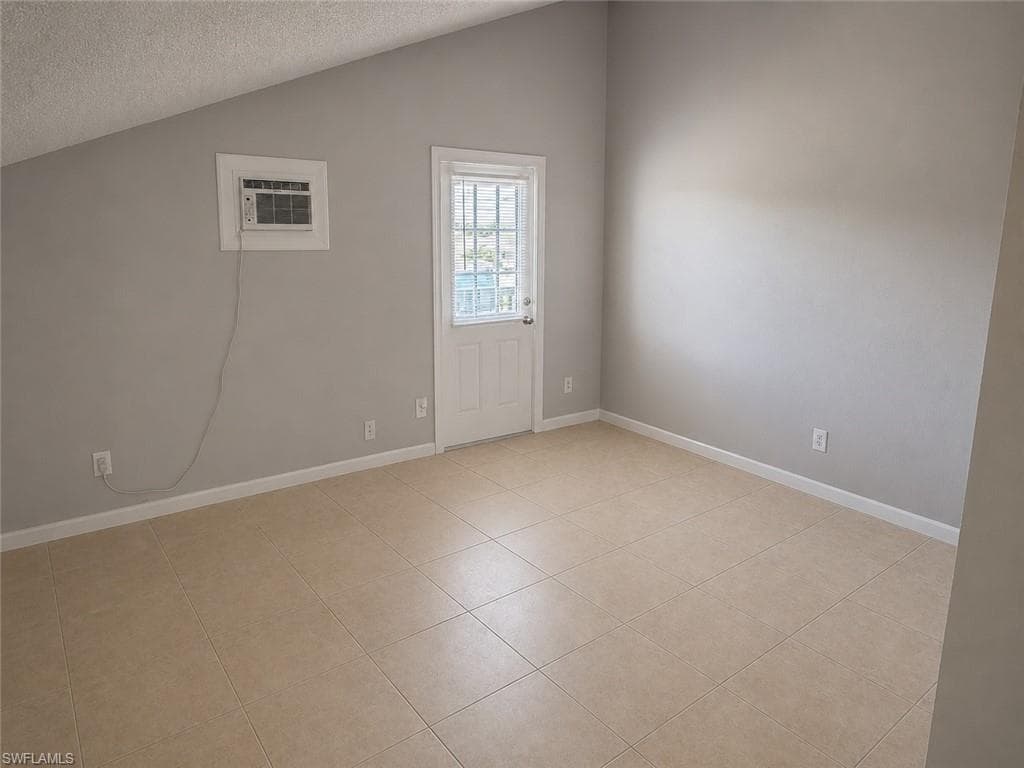 bonus room ...7376