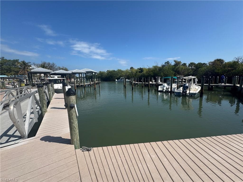 201 White Pelican DR photo 42 of 44