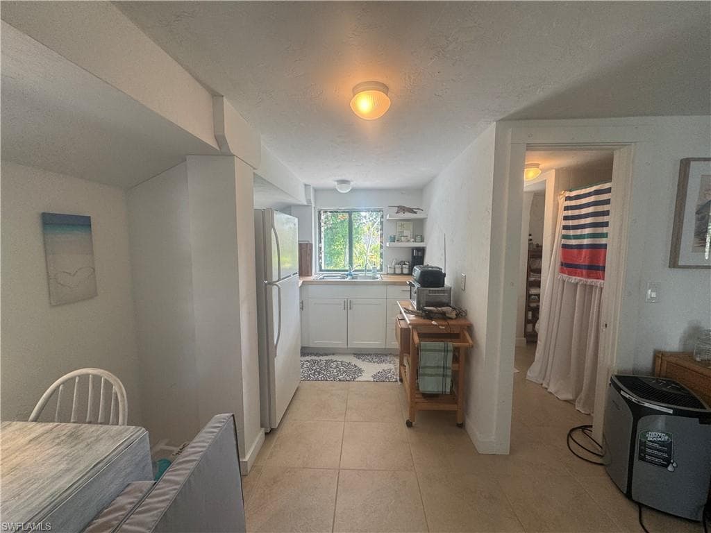 201 White Pelican DR photo 22 of 44