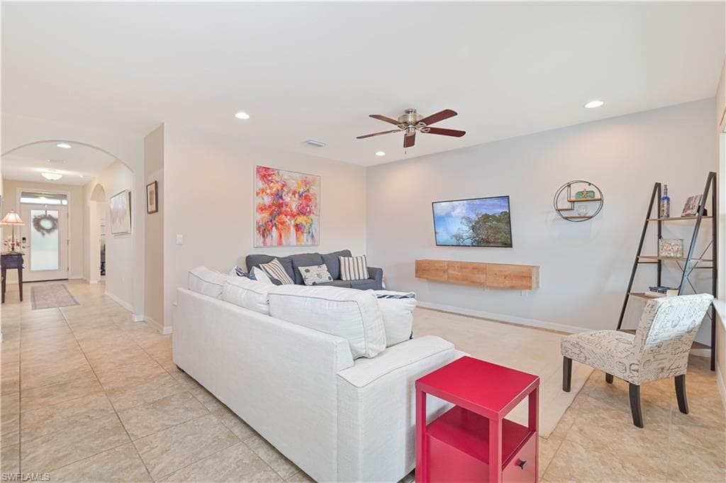 3275 Birchin LN photo 13 of 41