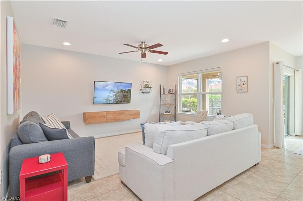 3275 Birchin LN photo 14 of 41