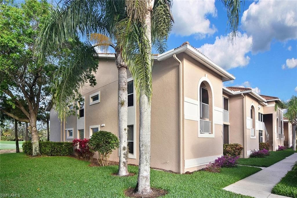 3870 SAWGRASS WAY 2521 photo 5 of 46