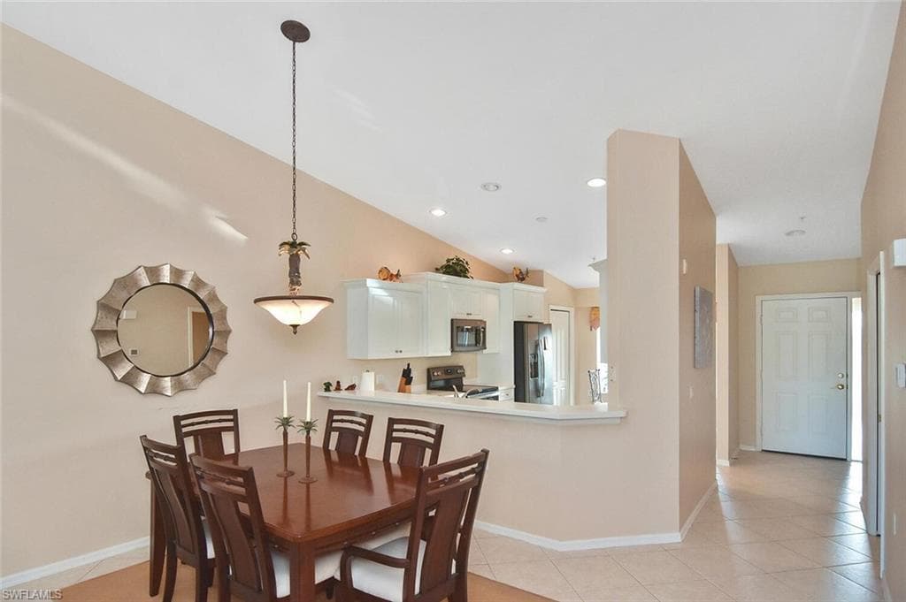 3870 SAWGRASS WAY 2521 photo 10 of 46