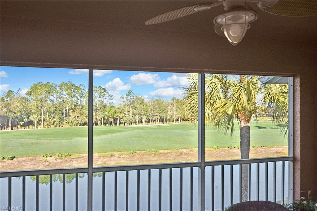 3870 SAWGRASS WAY 2521 photo 44 of 46