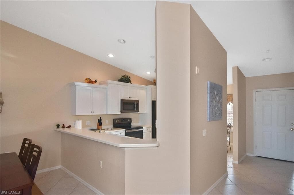 3870 SAWGRASS WAY 2521 photo 21 of 46