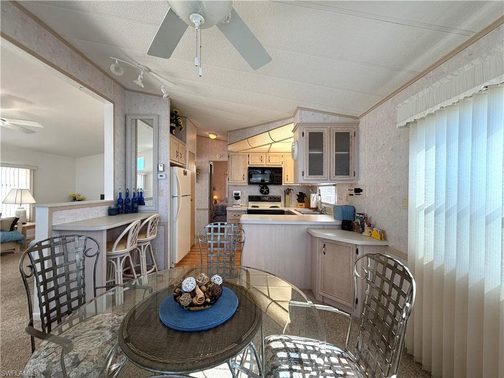 4740 Slash Pine WAY W photo 5 of 23