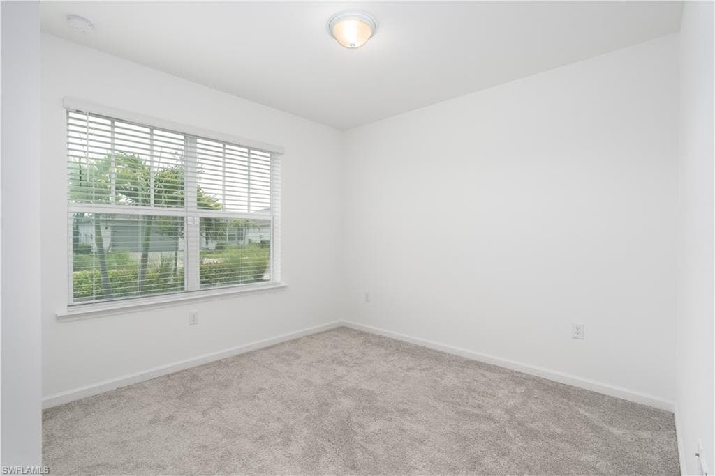 42428 Cascade DR photo 18 of 47