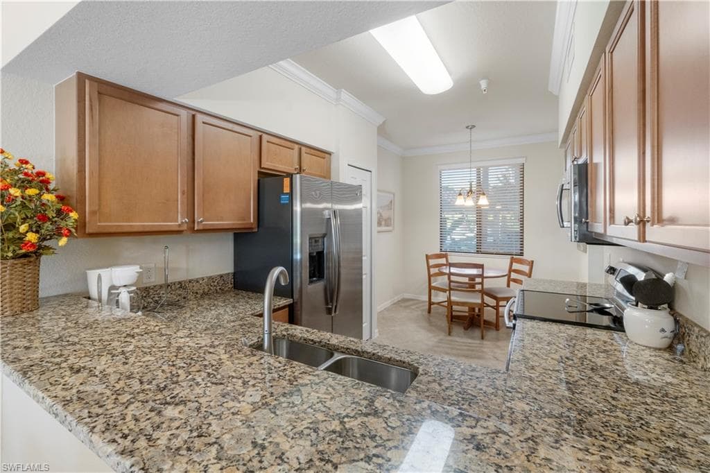 9815 Giaveno CT 1215 photo 4 of 36