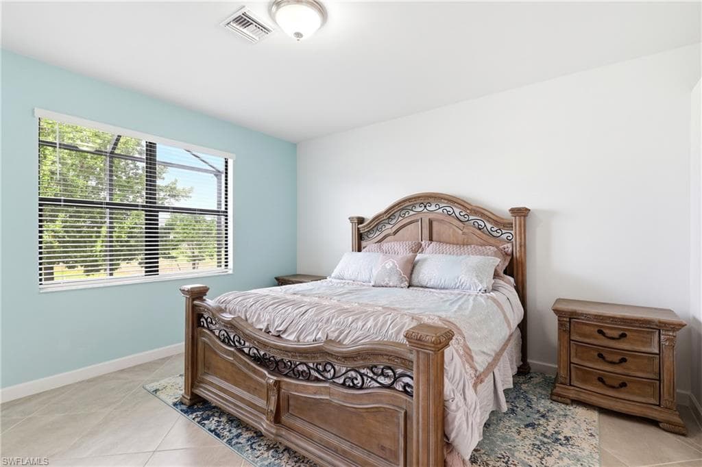 14040 Pine Lodge LN photo 15 of 43