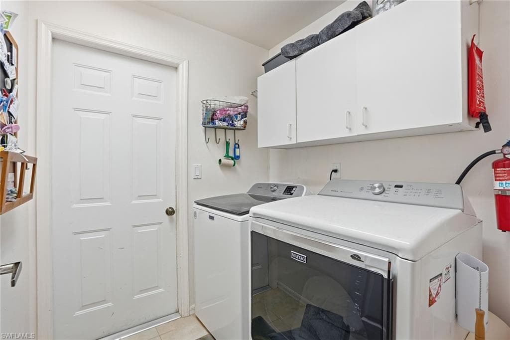 8128 Breton CIR photo 28 of 48