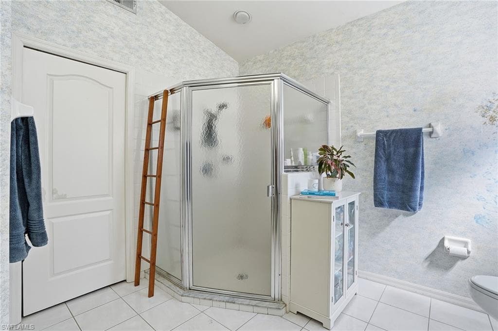 8128 Breton CIR photo 20 of 48