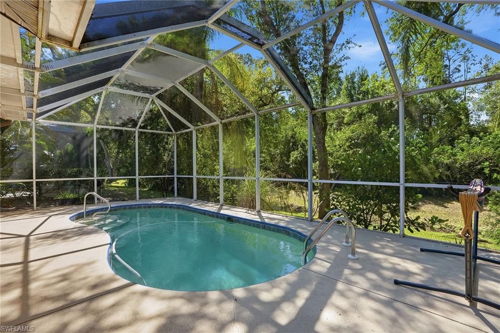 8128 Breton CIR photo 34 of 48
