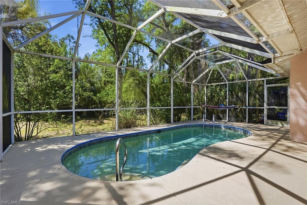 8128 Breton CIR photo 31 of 48