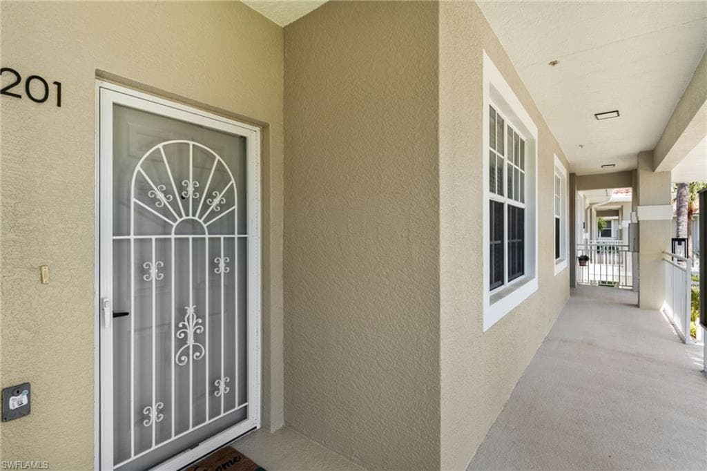 2335 Carrington CT 201 photo 23 of 31