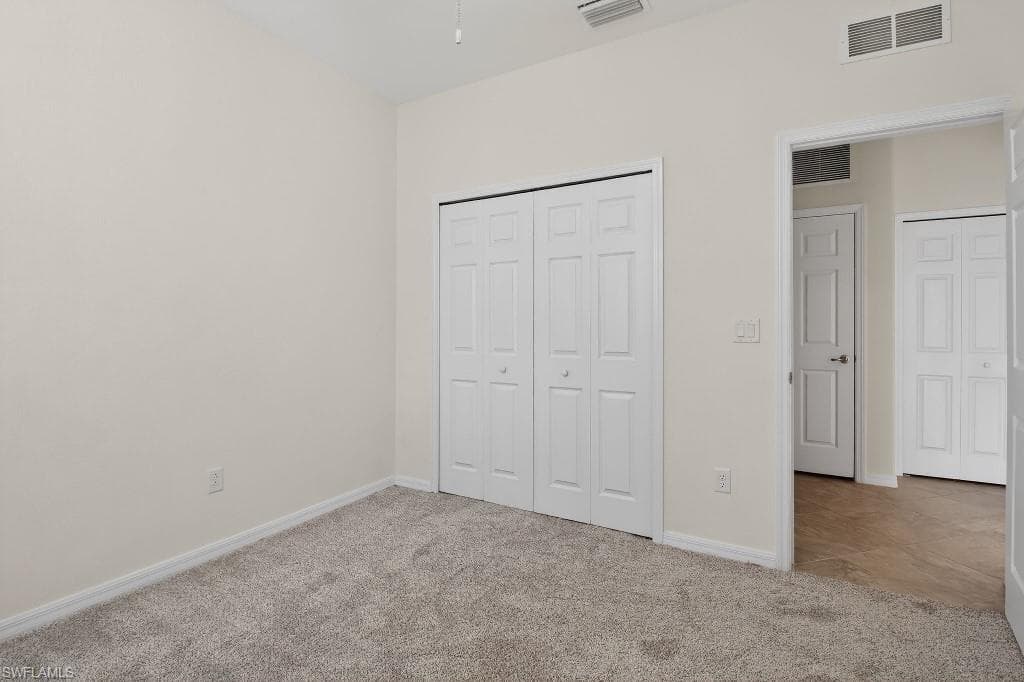 17604 Wayside BEND photo 4 of 29