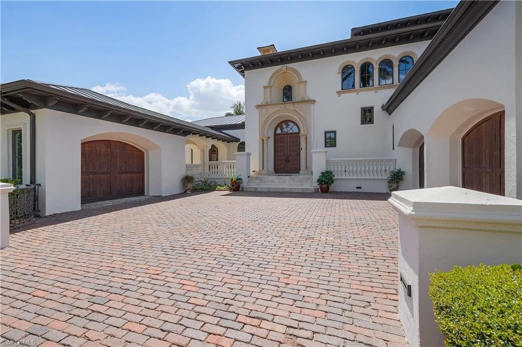 Driveway view to east side