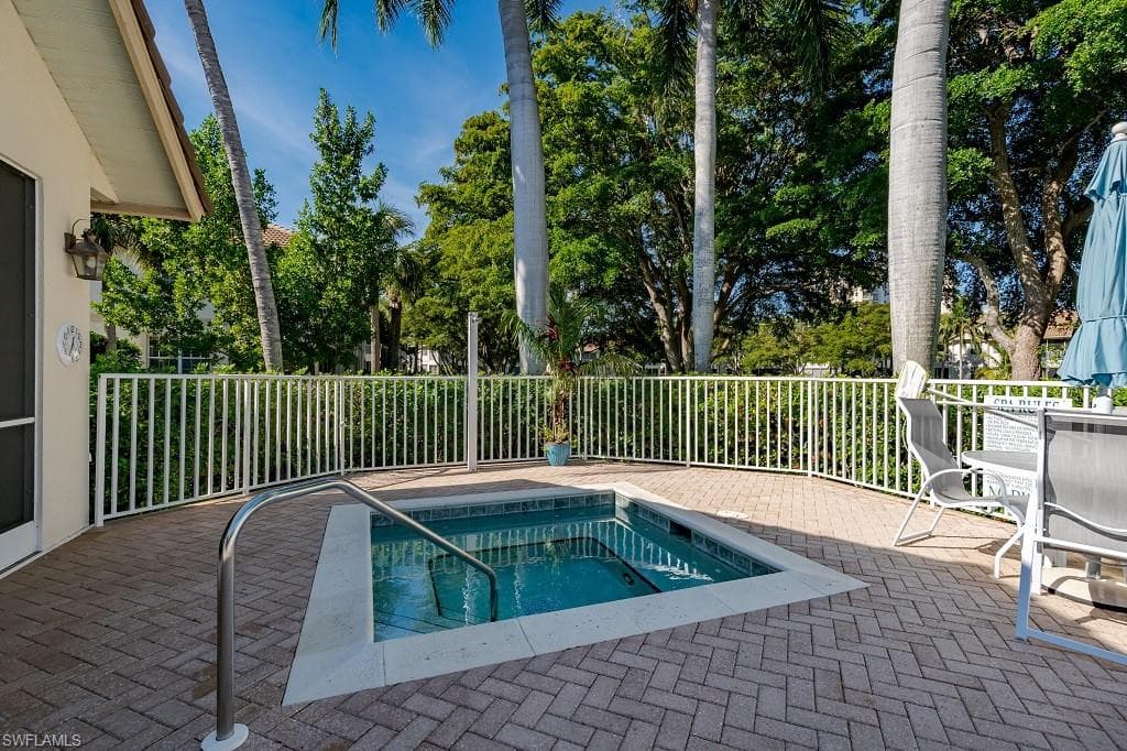 26932 Montego Pointe CT 201 photo 21 of 30