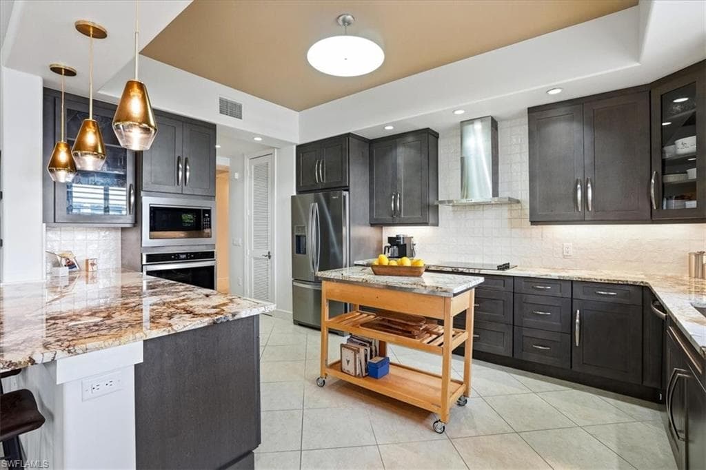 587 Avellino Isles CIR 23101 photo 15 of 45