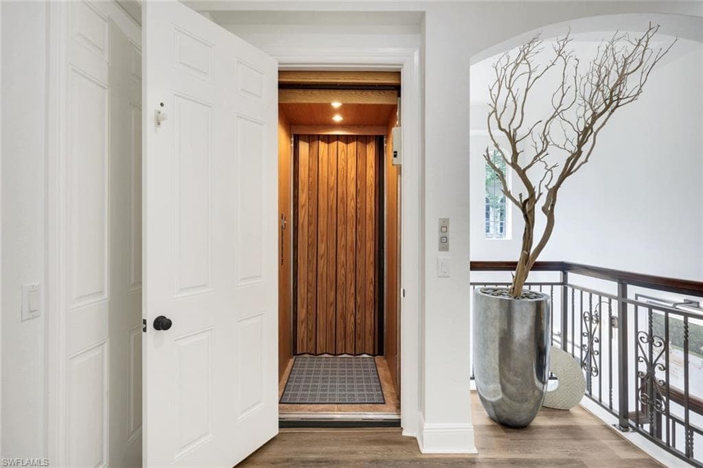 Private Elevator