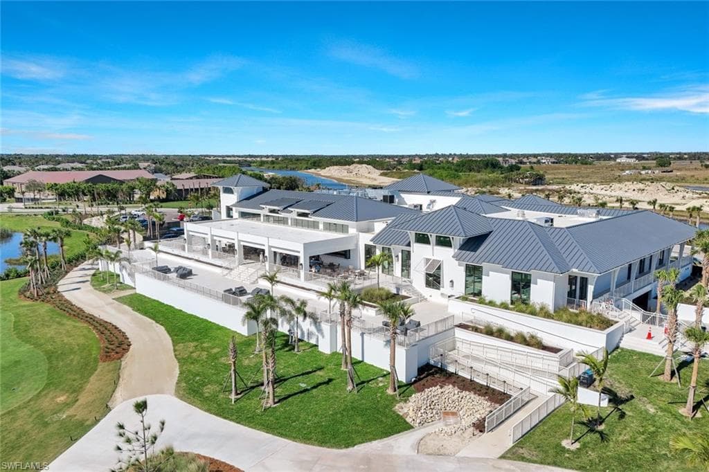 Private Golf Clubhouse