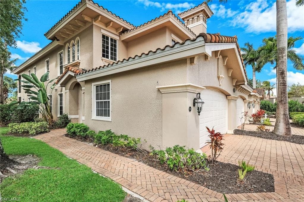 9097 Cherry Oaks TRL 201 photo 35 of 48