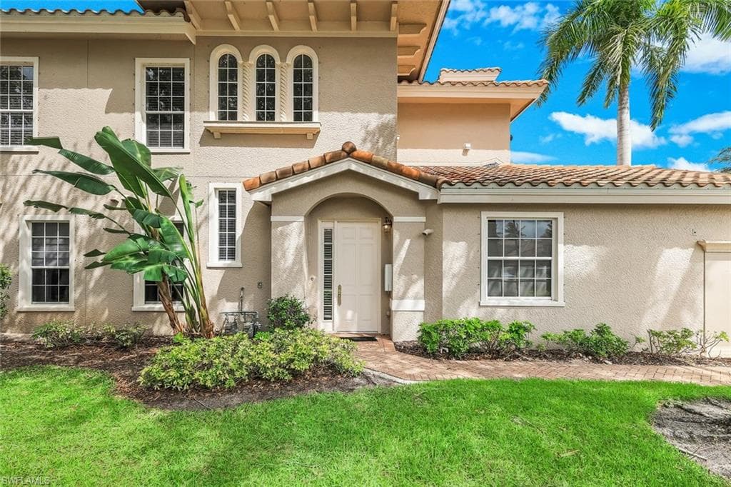 9097 Cherry Oaks TRL 201 photo 4 of 48