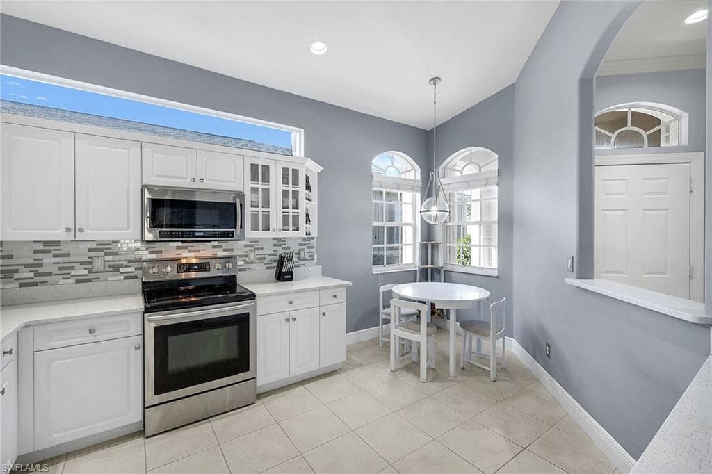 8616 Ibis Cove CIR photo 11 of 43