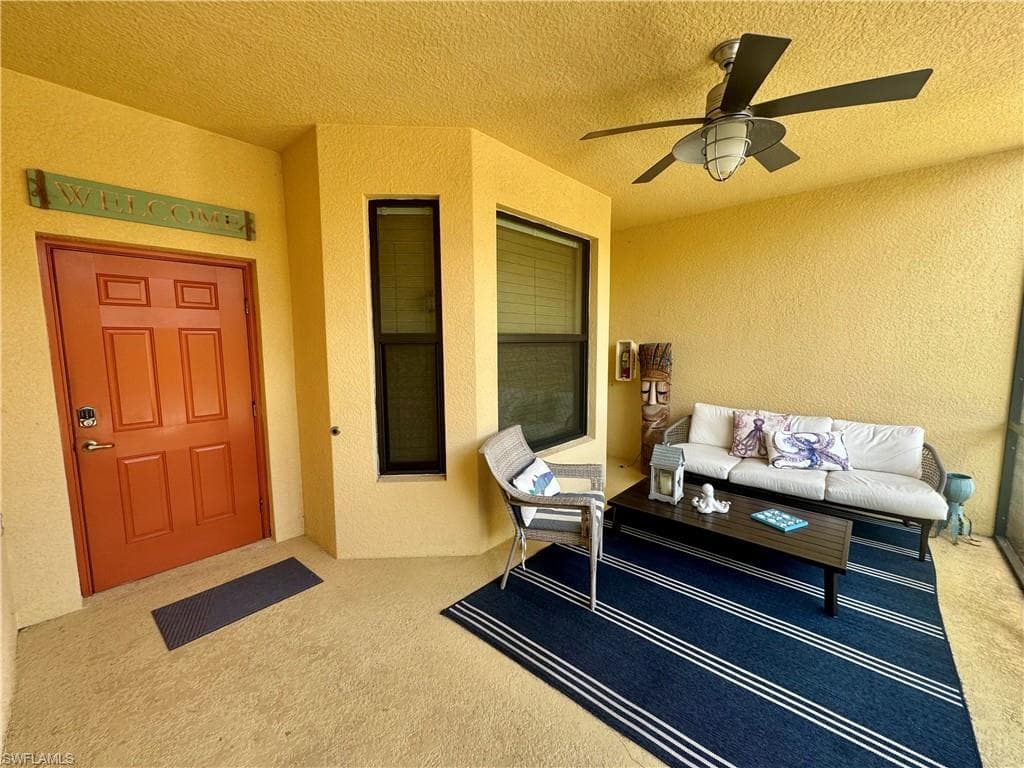 13761 Julias WAY 311 photo 2 of 32
