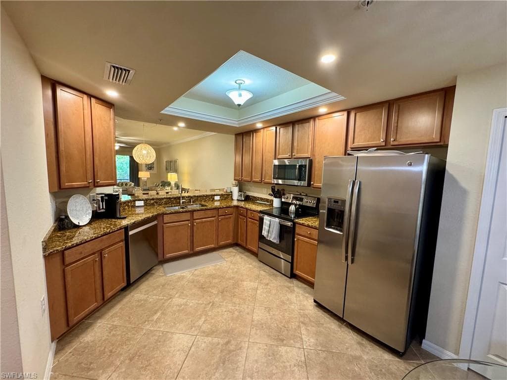 13761 Julias WAY 311 photo 6 of 32