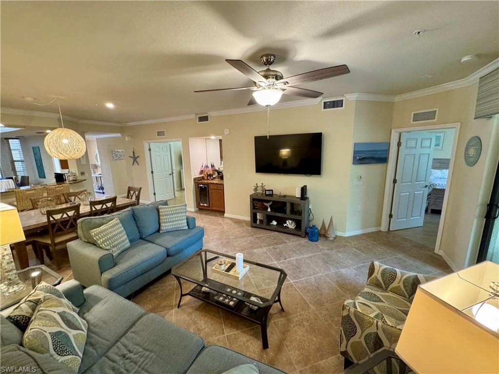 13761 Julias WAY 311 photo 31 of 32