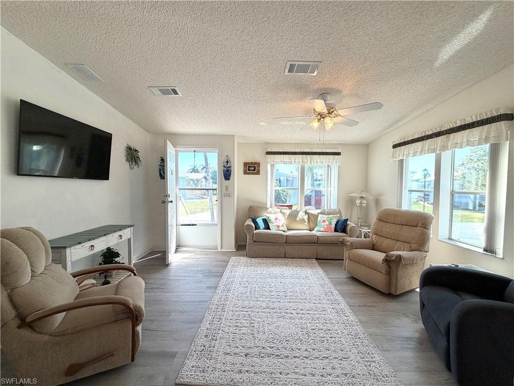 4700 Sawmill DR W photo 9 of 26