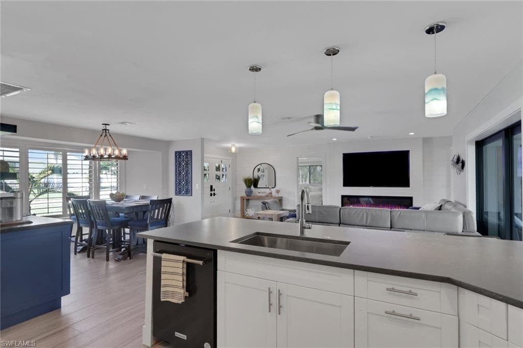 27129 Holly LN photo 16 of 48