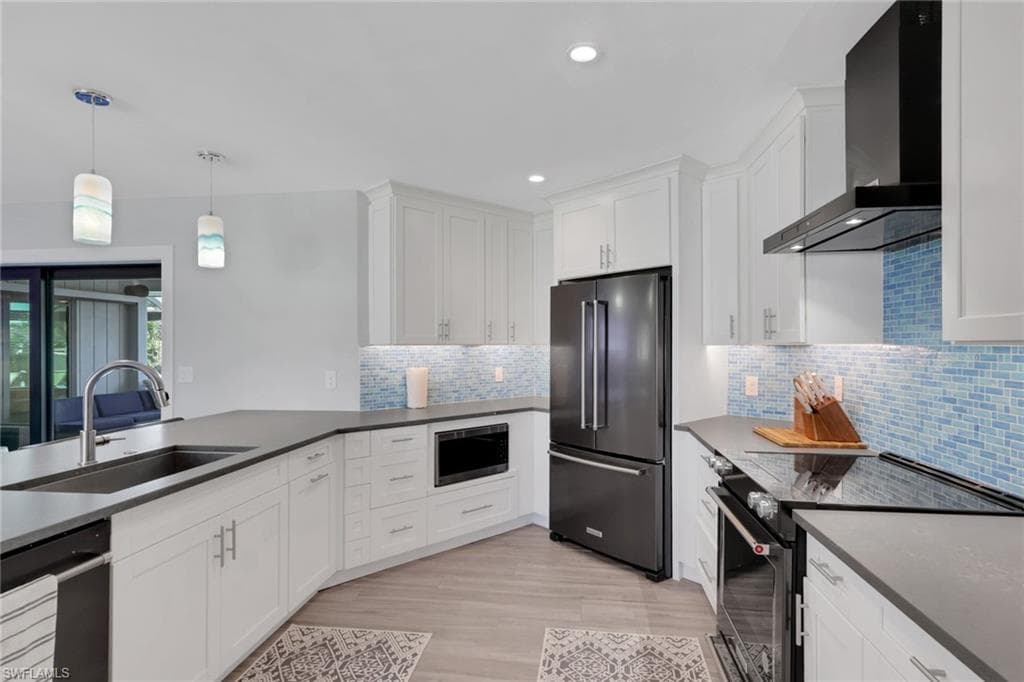 27129 Holly LN photo 15 of 48