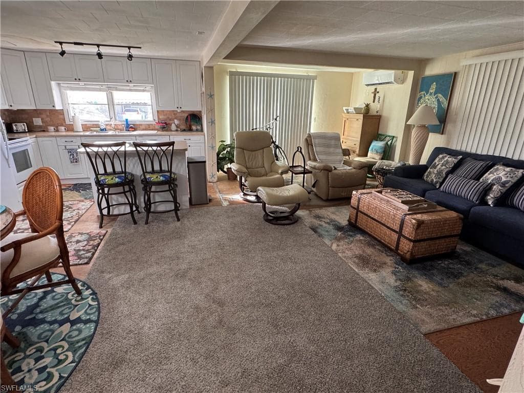 135 Orange Harbor DR photo 5 of 12