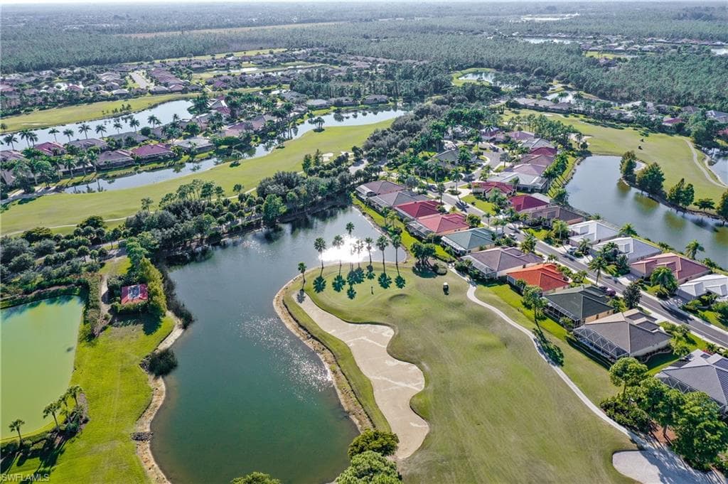 16th and 17th holes