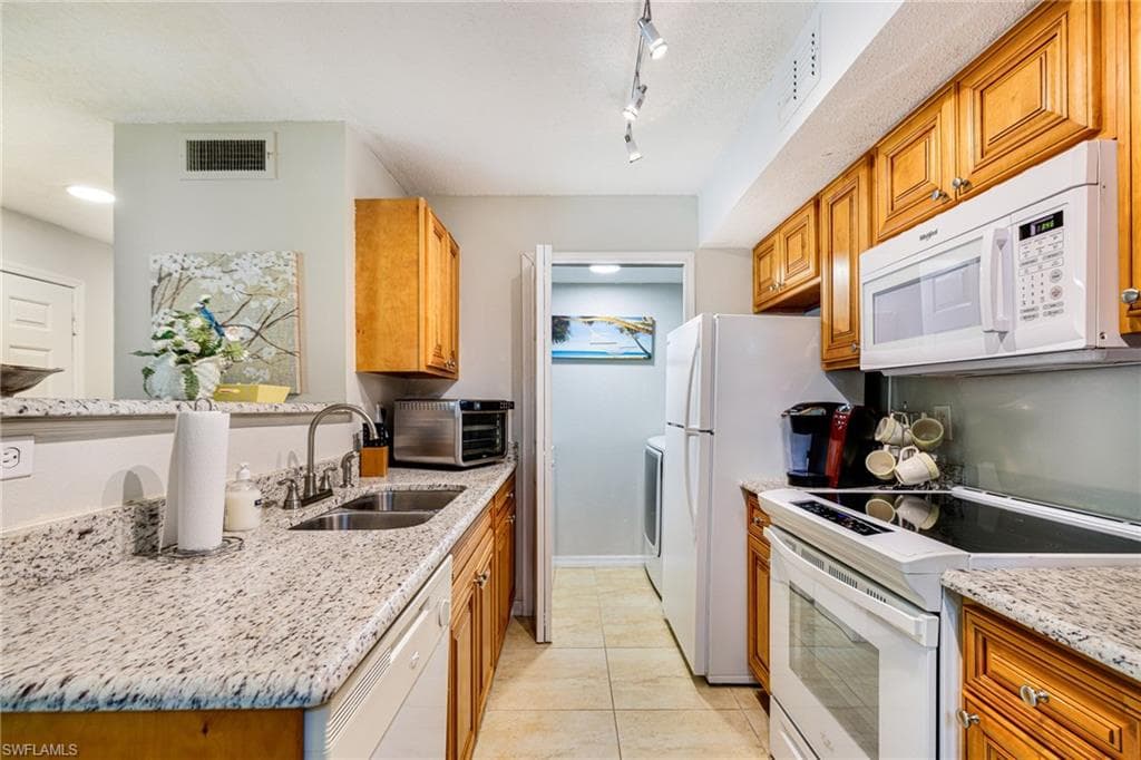 12620 Equestrian CIR 1705 photo 9 of 41