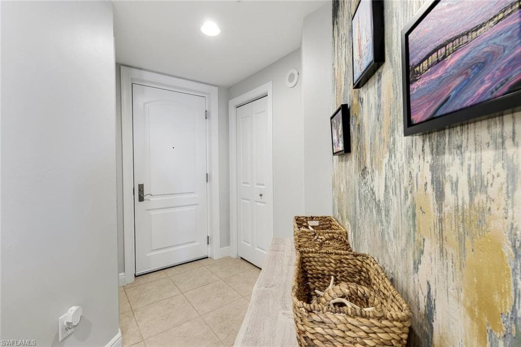 5781 Cape Harbour DR 1108 photo 3 of 39