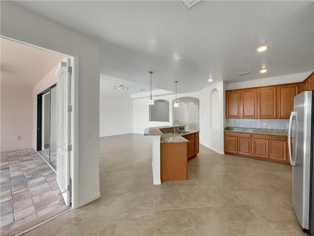 14354 Mindello DR photo 12 of 39