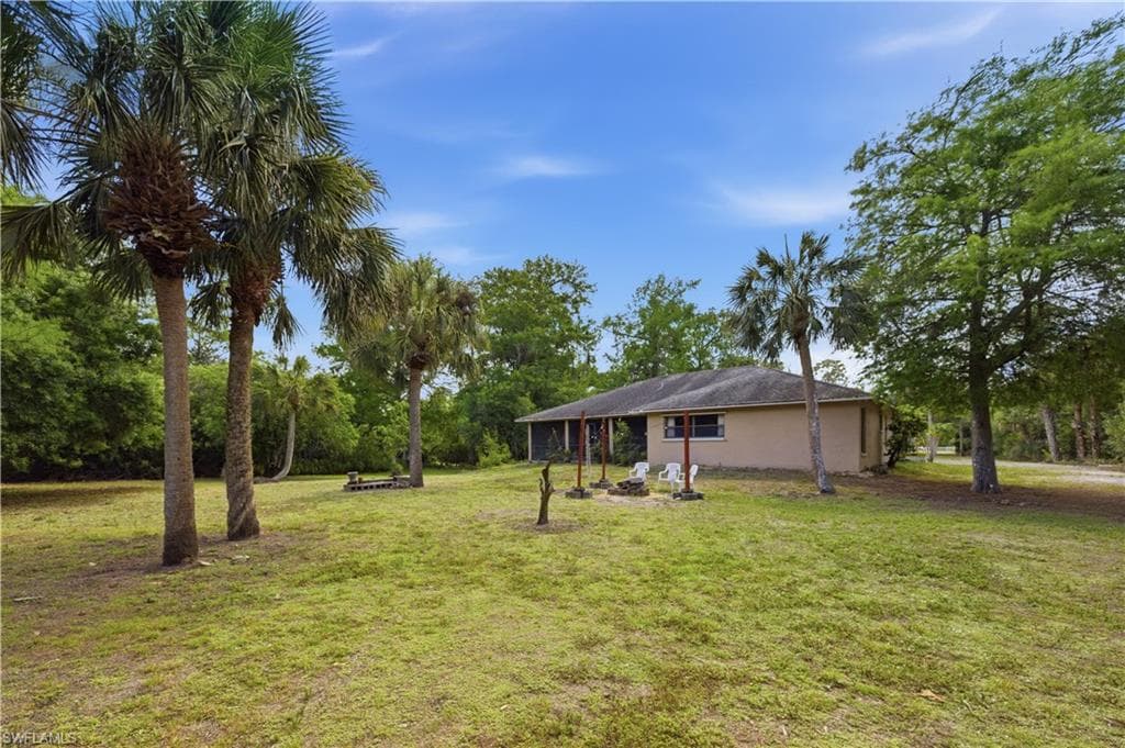 5681 Bur Oaks LN photo 11 of 27