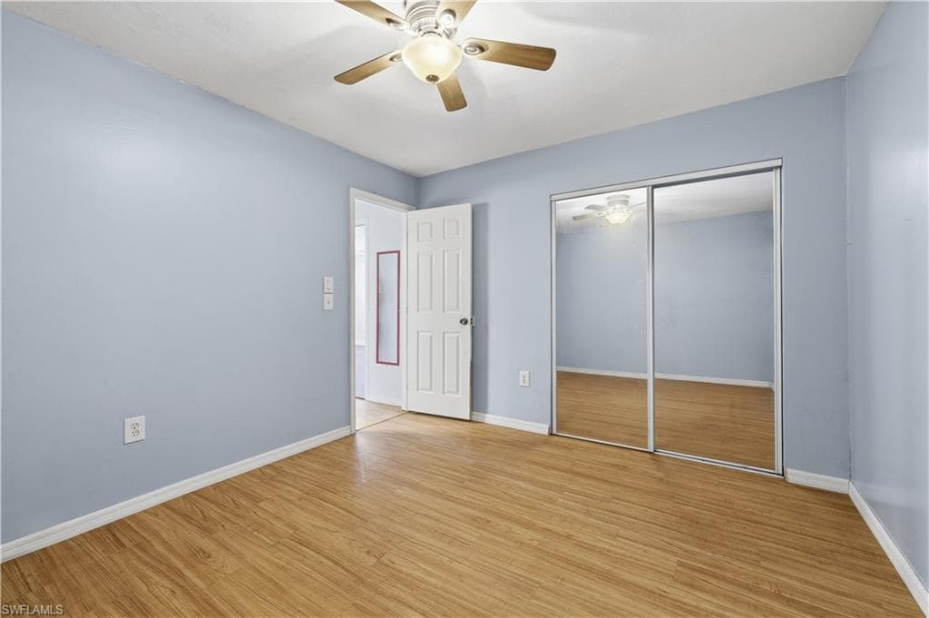 5681 Bur Oaks LN photo 21 of 27