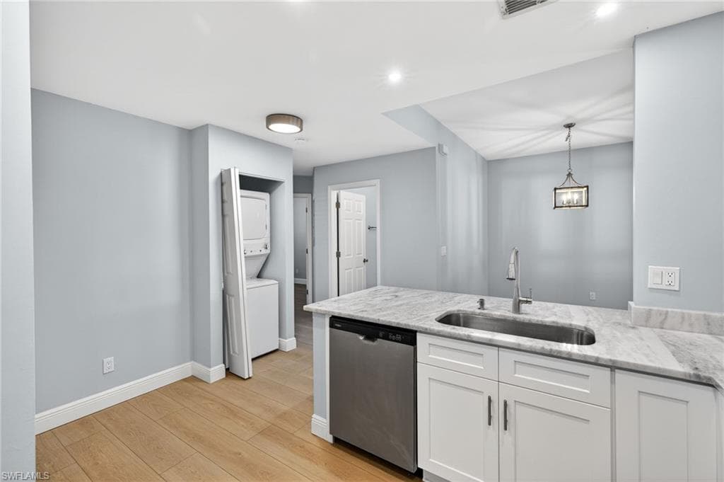 4109 Bellasol CIR 1113 photo 17 of 39