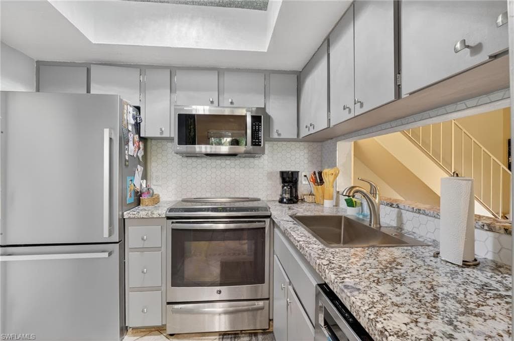 3309 Prince Edward Island CIR 2 photo 4 of 15
