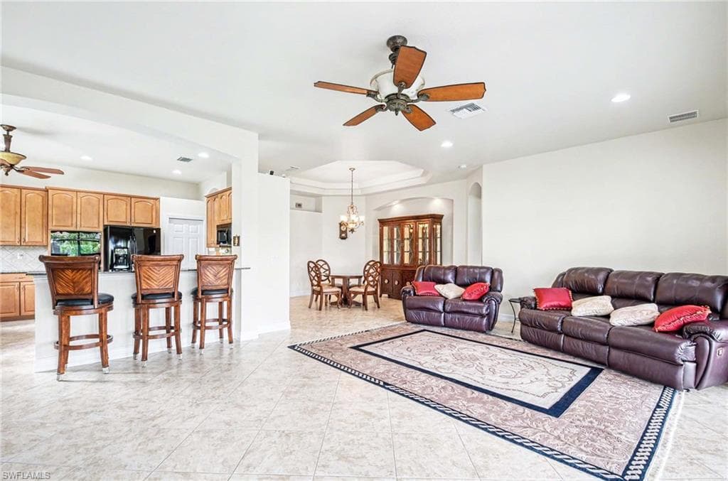 14809 Canton CT photo 6 of 49