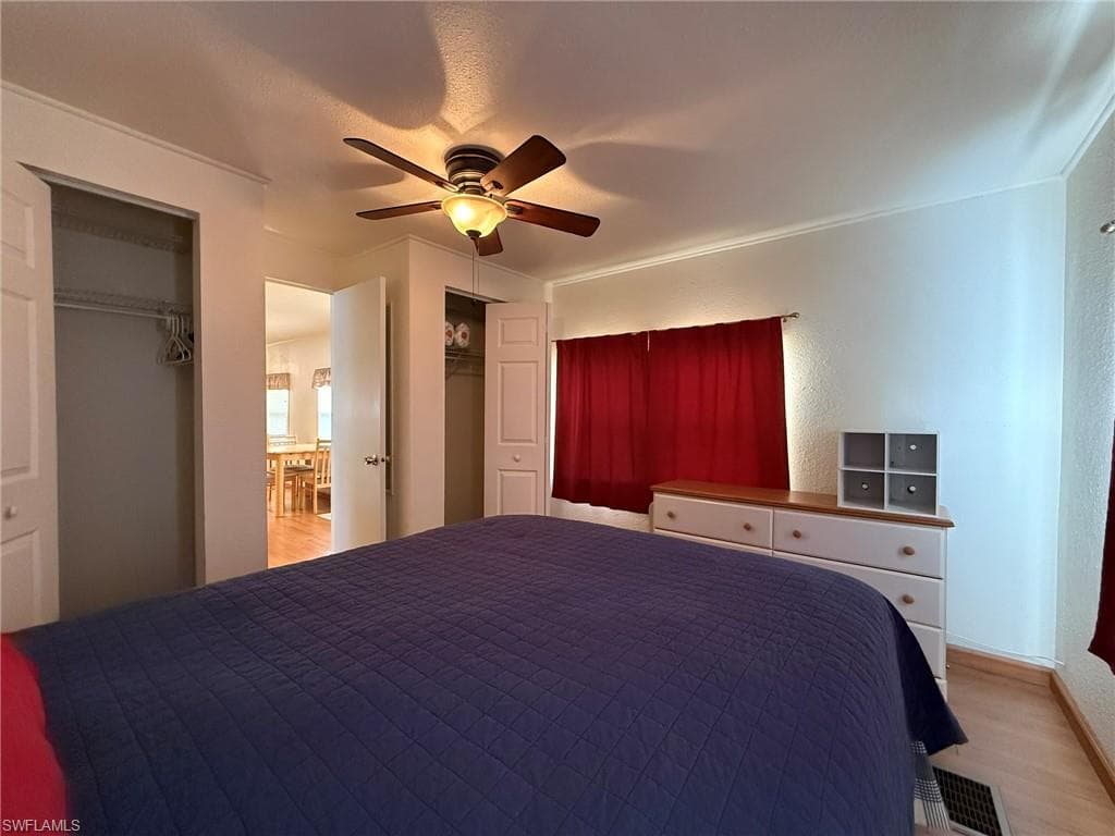 120 Lantern PL photo 43 of 47