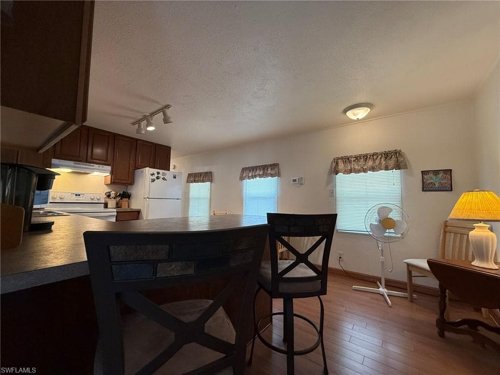 120 Lantern PL photo 26 of 47