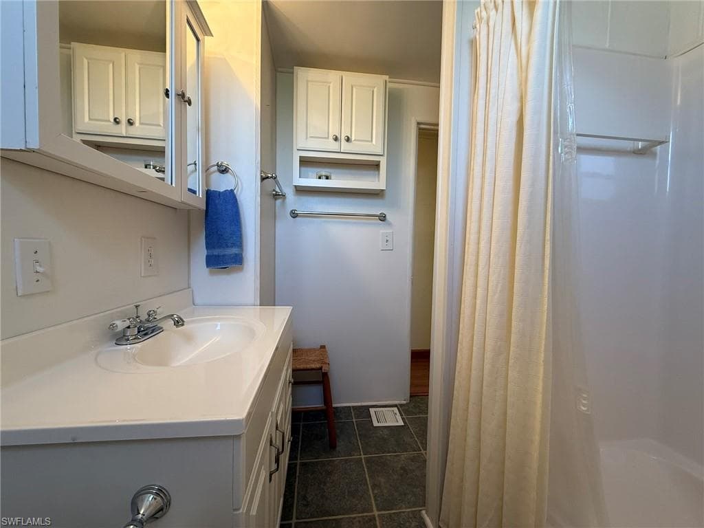 120 Lantern PL photo 41 of 47
