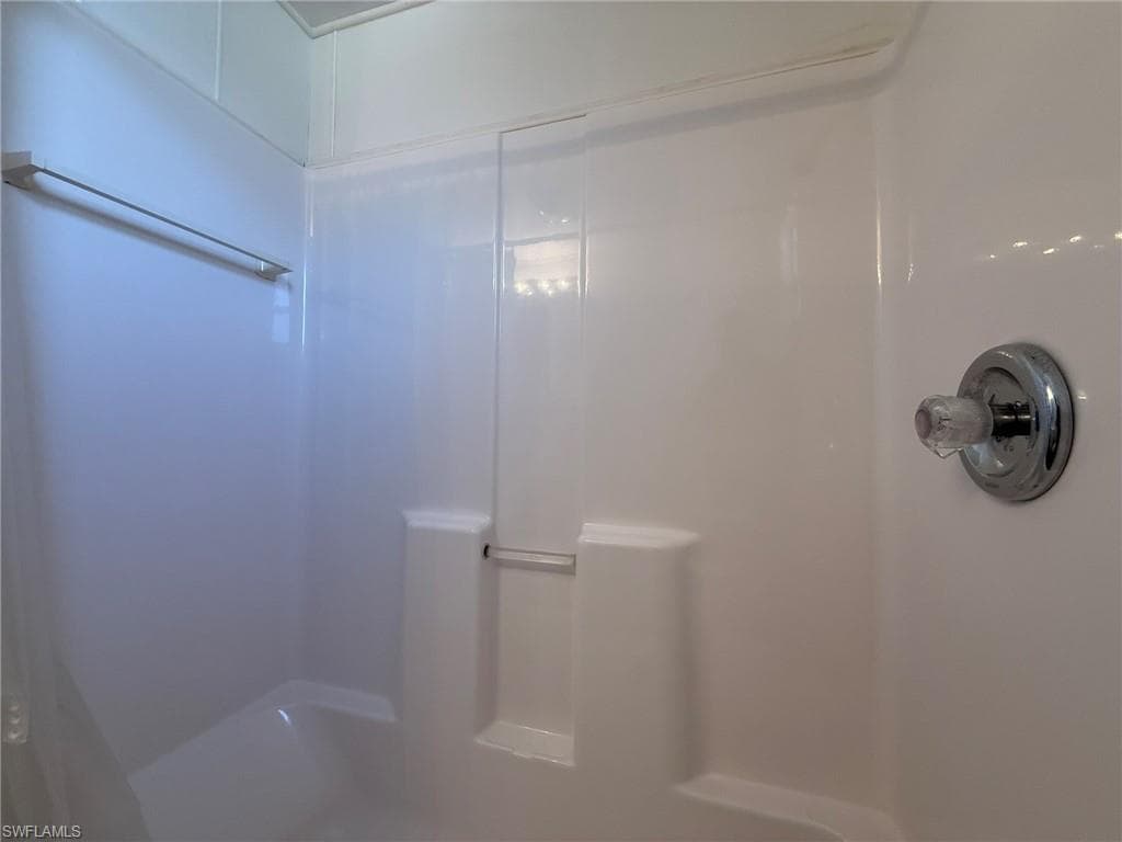 120 Lantern PL photo 40 of 47